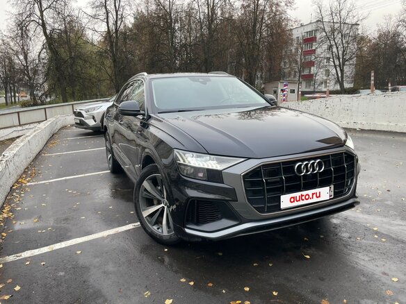 2018 Audi Q8 55 TFSI I (4M), чёрный, 6300000 рублей - вид 2