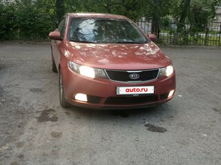 2011 Kia Cerato 6-speed II, оранжевый, 710000 рублей, вид 2