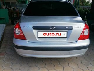 2005 Hyundai Elantra III (XD2) Рестайлинг, серебристый, 420000 рублей, вид 3