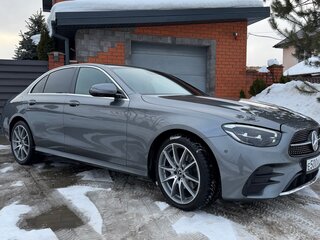 2021 Mercedes-Benz E-Класс 200 V (W213, S213, C238) Рестайлинг, серый, 5100000 рублей, вид 4