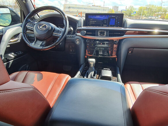 2018 Lexus LX 570 III Рестайлинг 2, чёрный, 12900000 рублей - вид 6