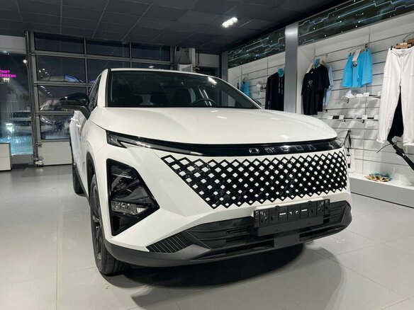 2025 Omoda C5 I Рестайлинг, белый, 2779000 рублей