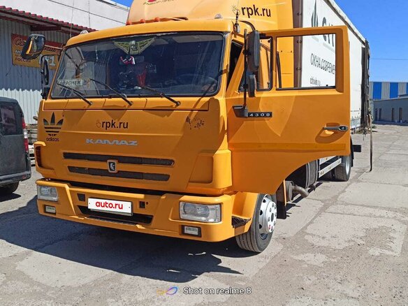 2018 КамАЗ 4308, оранжевый, 2560000 рублей - вид 1