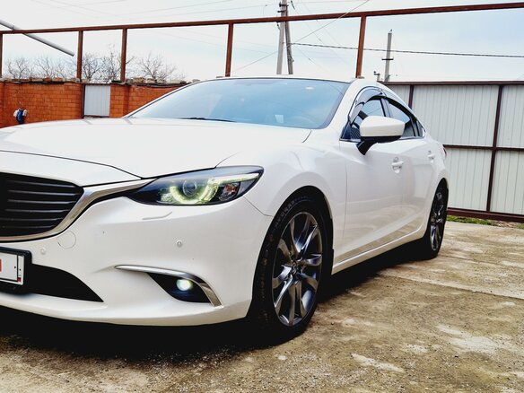 2016 Mazda 6 III (GJ) Рестайлинг, белый, 1950000 рублей - вид 7