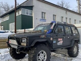 1991 Jeep Cherokee II (XJ), чёрный, 550000 рублей, вид 3