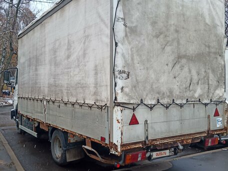 2011 Nissan Atleon, белый, 1600000 рублей, вид 2