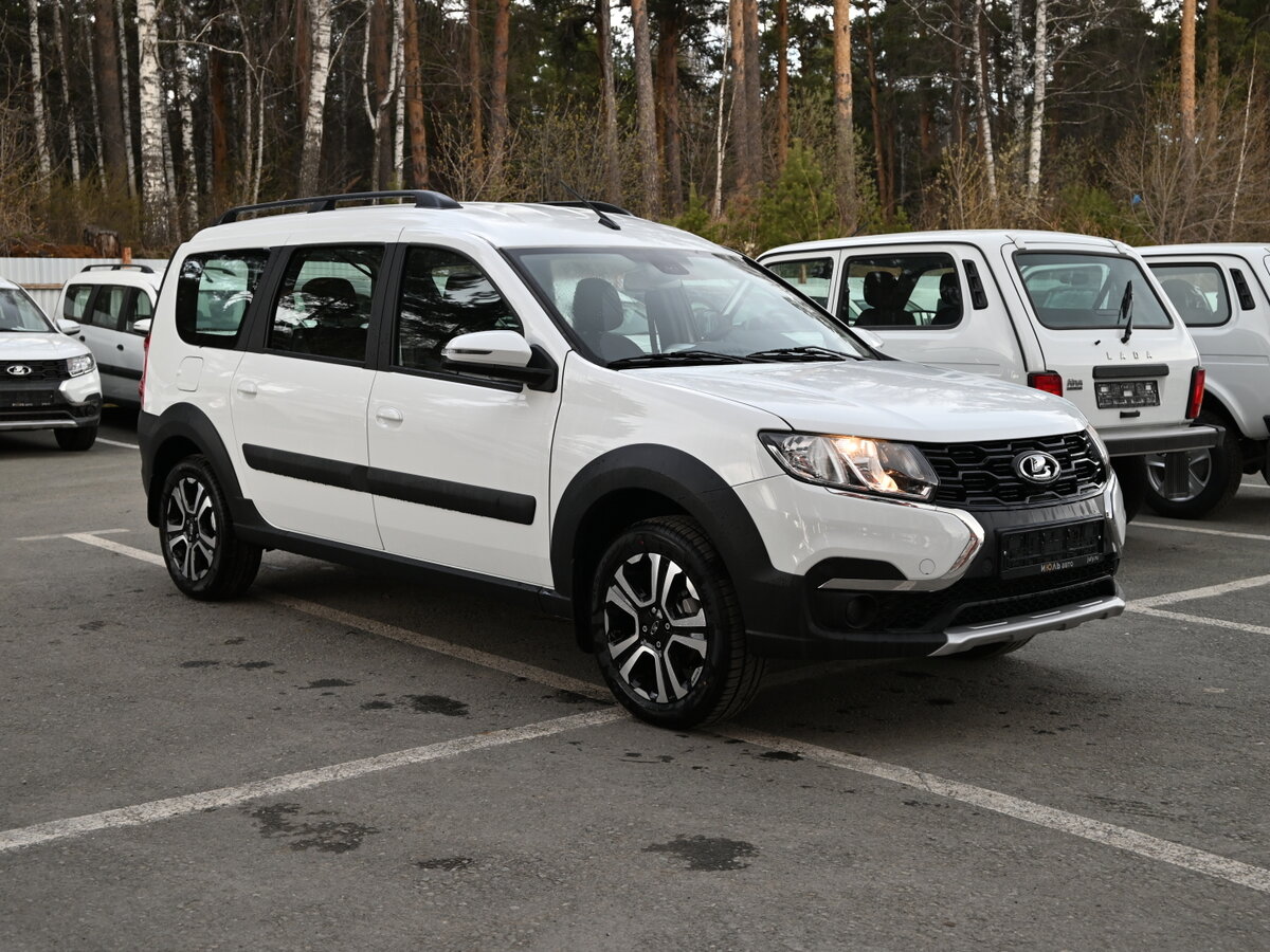 Открыть фотографии: Lada (ВАЗ) Largus I Рестайлинг