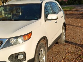 2011 Kia Sorento II, белый, 1550000 рублей, вид 1