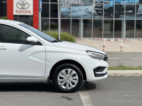 2023 Lada (ВАЗ) Vesta I Рестайлинг (NG), белый, 1055000 рублей - вид 16