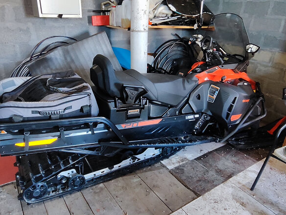 2022 BRP Ski-Doo Skandic 900, красный, 2000000 рублей - вид 5