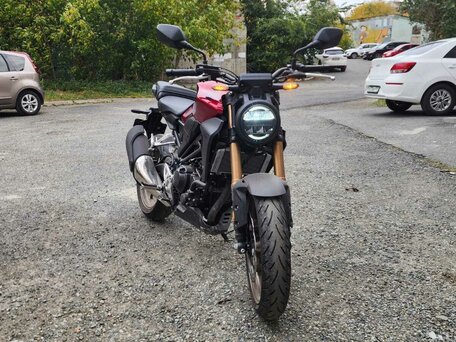 2021 Honda CBF 300NA, красный, 490000 рублей, вид 2