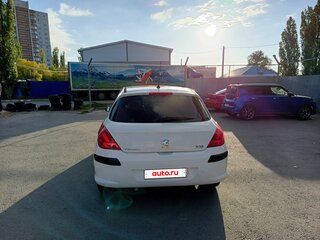 2010 Peugeot 308 I, белый, 420000 рублей, вид 3