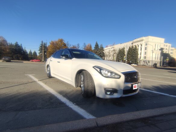 2015 Infiniti Q70 I Рестайлинг, белый, 2350000 рублей - вид 20