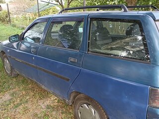 2004 Lada (ВАЗ) 2111, синий, 75000 рублей, вид 3