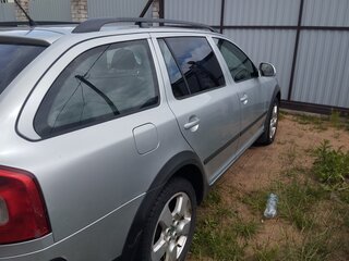 2013 Skoda Octavia Scout II (A5) Рестайлинг, серебристый, 1300000 рублей, вид 4