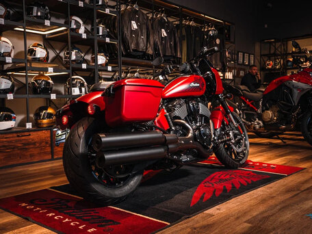 2025 Indian Chief, красный, 3150000 рублей, вид 3