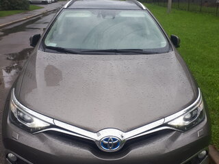 2017 Toyota Auris II Рестайлинг, серый, 1900000 рублей, вид 1