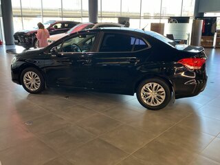 2017 Citroen C4 II Рестайлинг, чёрный, 990000 рублей, вид 5