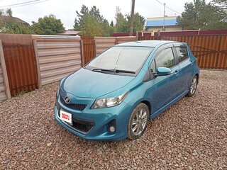2013 Toyota Vitz III (XP130), голубой, 1300000 рублей, вид 1