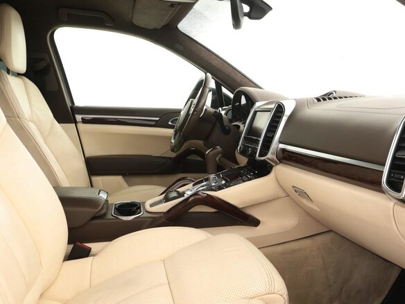 2013 Porsche Cayenne Diesel II (958), чёрный - вид 16