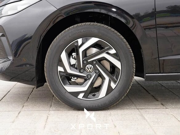 2023 Volkswagen Lavida III Рестайлинг, чёрный, 1830000 рублей - вид 9