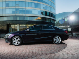 2015 Mercedes-Benz CLA 200 I (C117, X117), фиолетовый, 1699999 рублей, вид 3