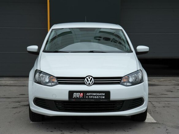 2014 Volkswagen Polo V, белый - вид 1