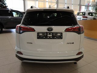 2015 Toyota RAV4 IV (XA40) Рестайлинг, белый, 2500000 рублей, вид 5