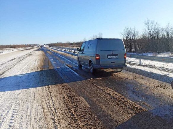 2008 Volkswagen Transporter, серый, 800000 рублей - вид 1
