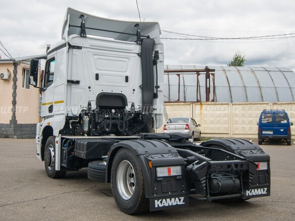 2024 КамАЗ 54902, белый, 5700000 рублей - вид 6