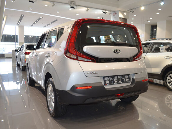 2021 Kia Soul III, серебристый - вид 8