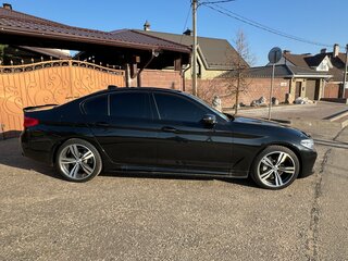 2019 BMW 5 серии 530i xDrive VII (G30/G31/G38), чёрный, 4200000 рублей, вид 5