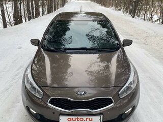 2014 Kia Ceed II, коричневый, 950000 рублей, вид 3