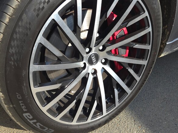 2015 Audi SQ5 I (8R), серый, 2400000 рублей - вид 11