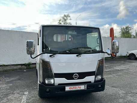 2010 Nissan Atlas, белый, 1800000 рублей, вид 1