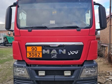 2011 MAN TGS, красный, 5500000 рублей, вид 1
