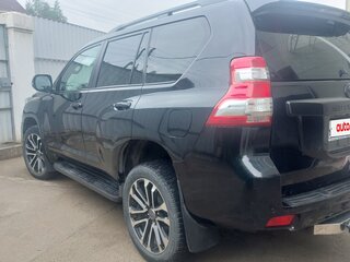 2015 Toyota Land Cruiser Prado 150 Series Рестайлинг 1, чёрный, 3360000 рублей, вид 3