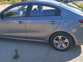 2018 Kia Rio IV, серый, 1280000 рублей, вид 3