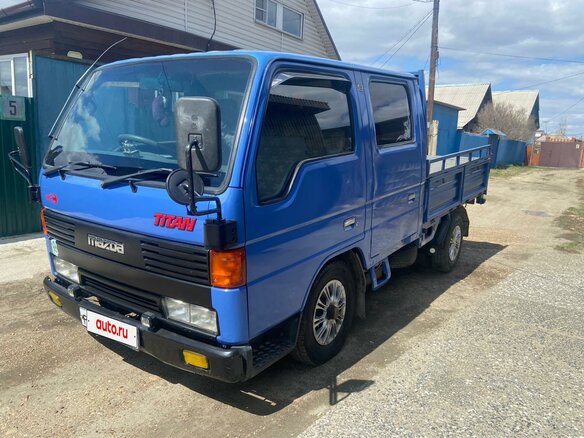 1992 Mazda Titan, синий, 999000 рублей - вид 9