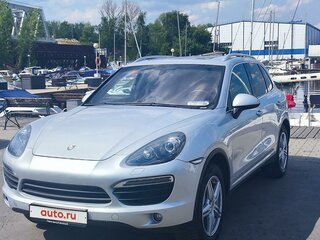2010 Porsche Cayenne S II (958), серебристый, 1945000 рублей, вид 1