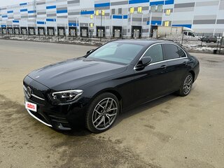 2021 Mercedes-Benz E-Класс 200 V (W213, S213, C238) Рестайлинг, чёрный, 4500000 рублей, вид 1