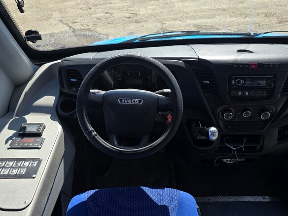 2016 Iveco Daily, синий, 4900000 рублей - вид 7