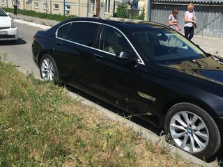 2012 BMW 7 серии Long 740Li xDrive V (F01/F02/F04) Рестайлинг, чёрный, 2250000 рублей, вид 2