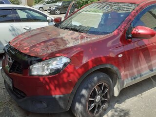 2010 Nissan Qashqai I Рестайлинг, пурпурный, 900000 рублей, вид 5