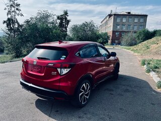 2016 Honda Vezel I, красный, 1890000 рублей, вид 4
