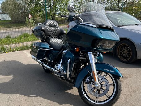 2019 Harley-Davidson Road Glide Limited, зелёный, 2450000 рублей, вид 3