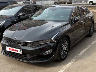 2020 Kia K5 III, чёрный, 1900000 рублей, вид 1