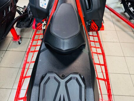 2022 BRP Lynx Shredder RE 850 E-TEC, красный, 2150000 рублей, вид 5