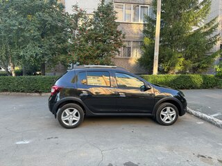 2015 Renault Sandero Stepway II, чёрный, 1370000 рублей, вид 3