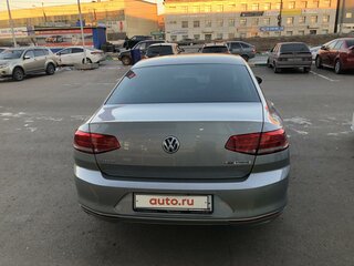 2016 Volkswagen Passat B8, серебристый, 1700000 рублей, вид 3